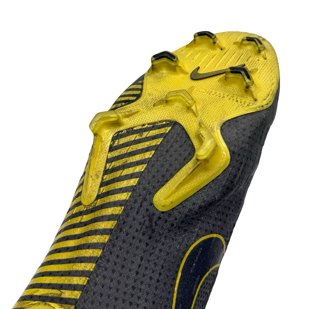 Alex Sandro | Match Worn | 2017/18 | Nike Mercurial Vapor 12 Elite