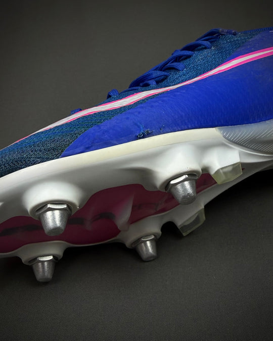 Benjamin Šeško | Match-Worn Boots | 2025/26 | 3 Goals | Manchester United Debut Season