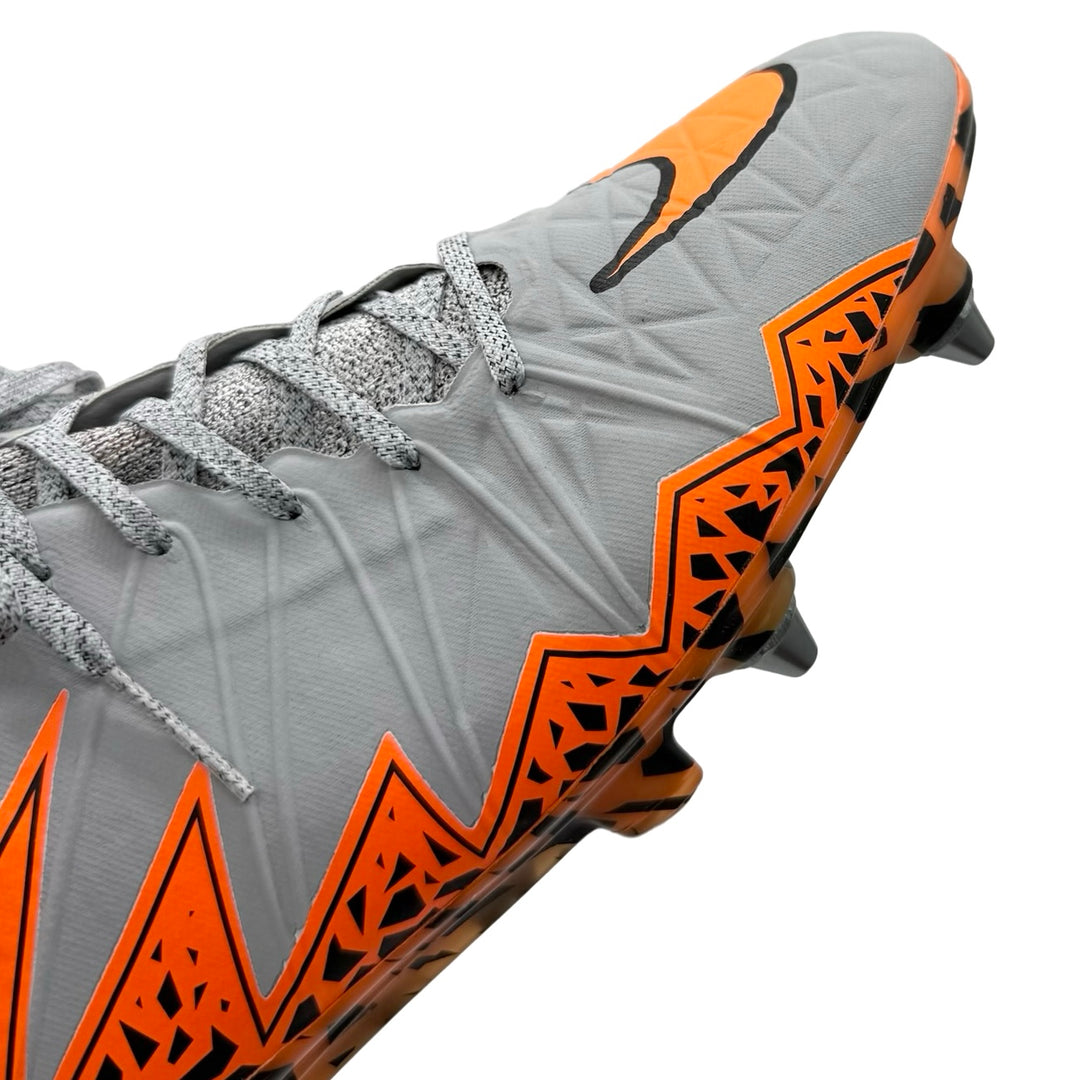 Robert Lewandowski presentó el partido Nike Hypervenom Phantom II 2015/16