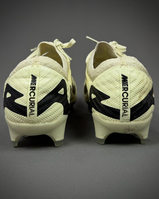 Bruno Fernandes | Match-Worn Boots | 2023/24 | 1 Assist | Manchester United