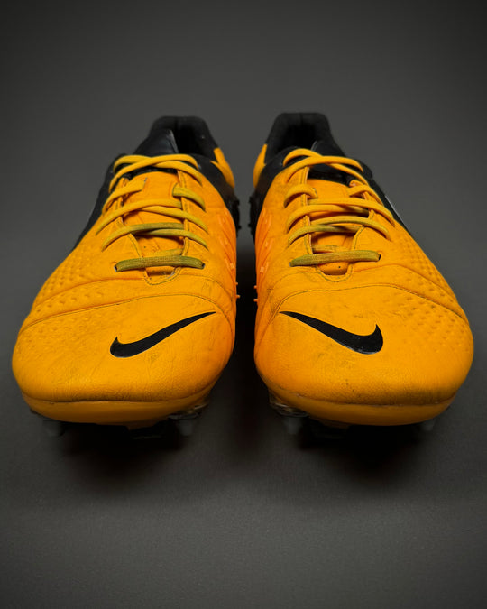 Alex Song | Match-Worn Boots | 2012/13 | Barcelona