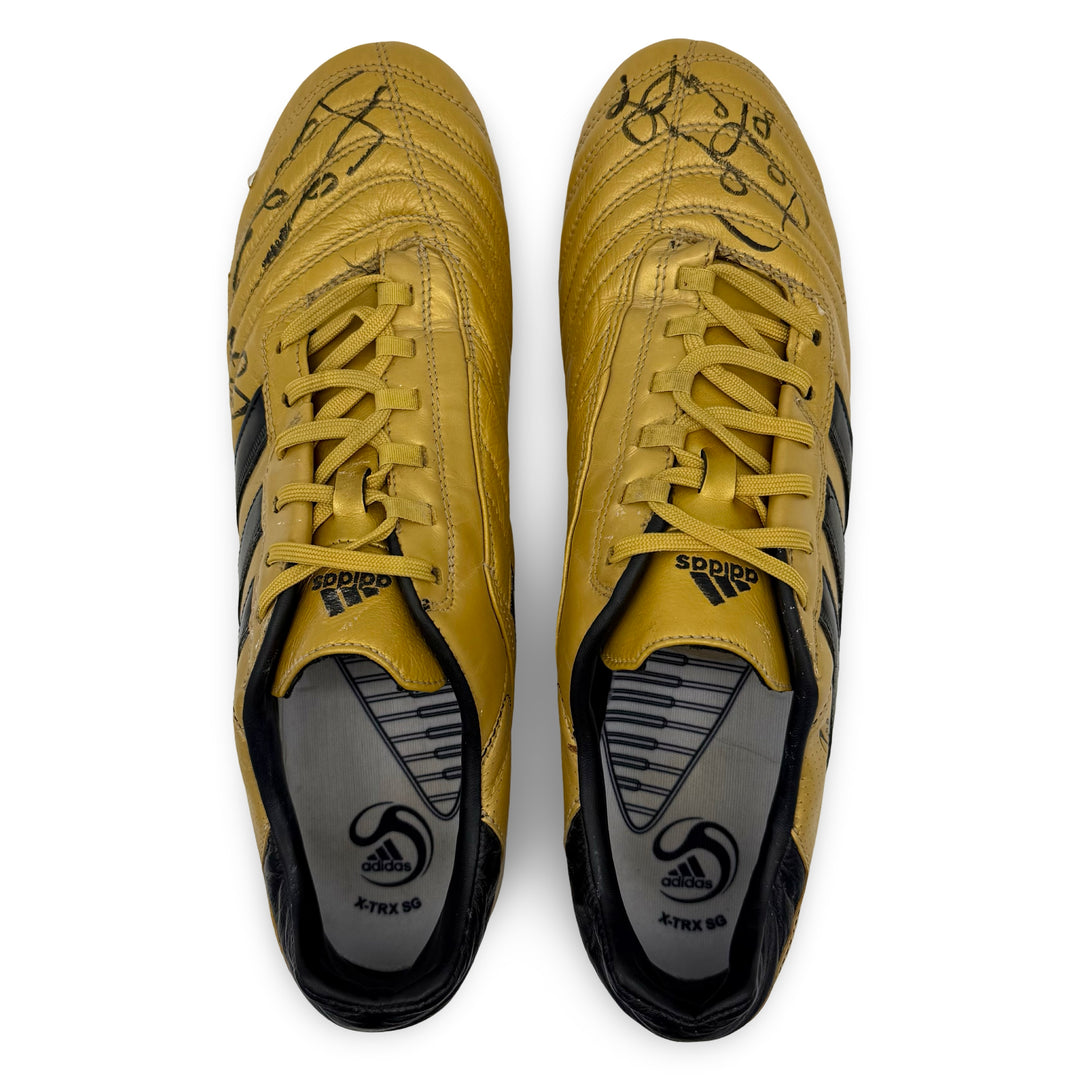 Frank Lampard | Match-Worn | Dual Hand-Signed | Photo-Matched | 2009/10 Double-Winning Season | 3 Goals | 2 Assists | Adidas AdiPure III