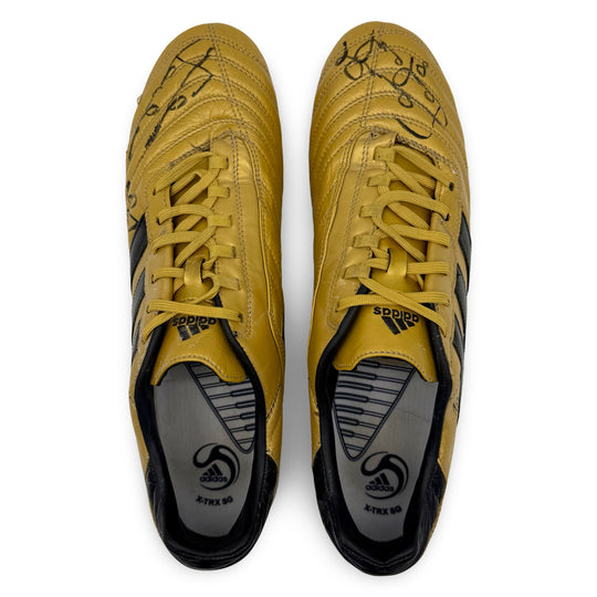 Frank Lampard | Match-Worn | Dual Hand-Signed | Photo-Matched | 2009/10 Double-Winning Season | 3 Goals | 2 Assists | Adidas AdiPure III