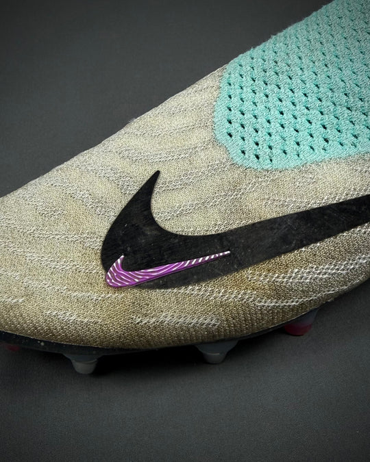 Nathan Aké | Match-Worn Boots | 2023/24 | FIFA Club World Cup Final | 4 Clean Sheets | 1 Goal | 2 Assists