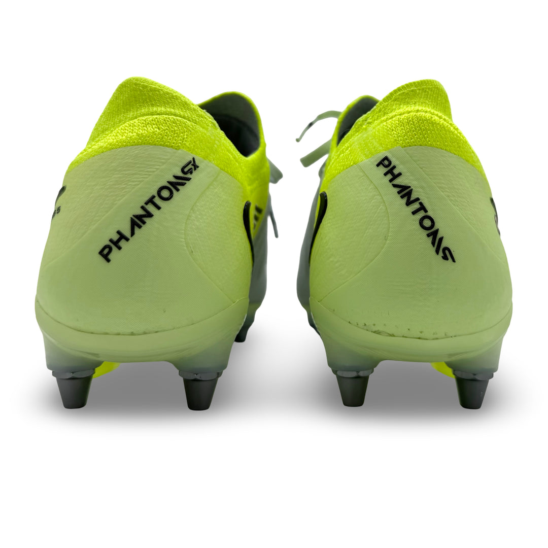Nike Phantom GX II Elite, emitida por John Stones Match - 2024/25