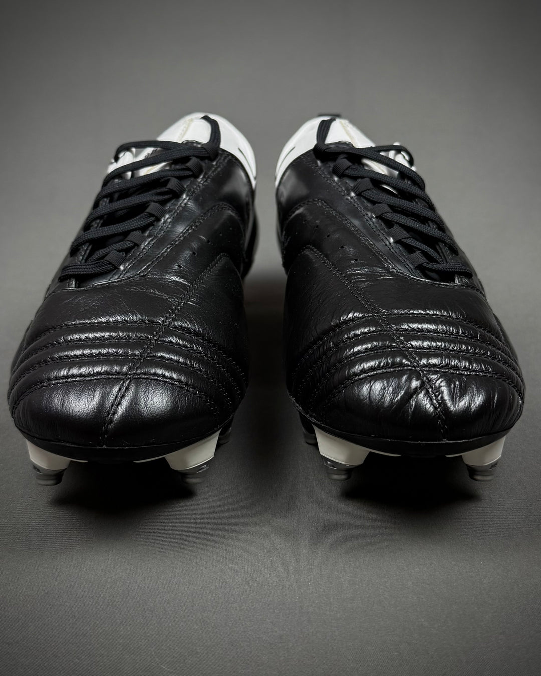 Gareth Barry | Match-Issued Boots | 2008/09 | Aston Villa & England