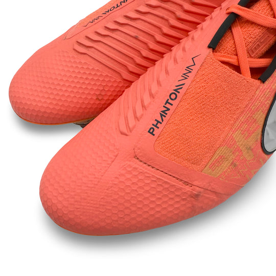 John Stones Match Issued Nike Phantom VNM Elite - 2019/20