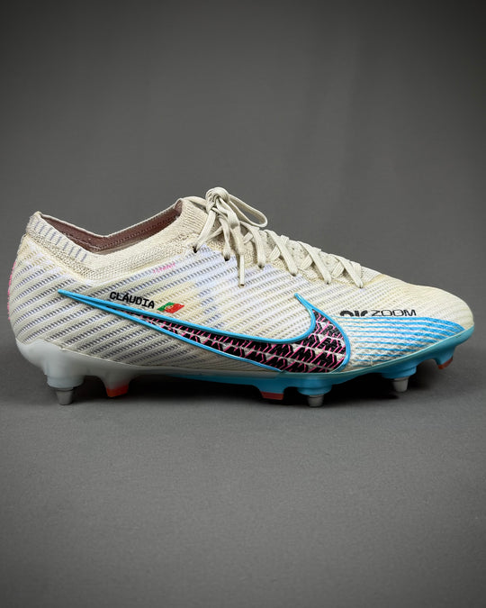 Diogo Dalot | Match-Worn Boots | 2022/23 | Carabao Cup Final | Manchester United
