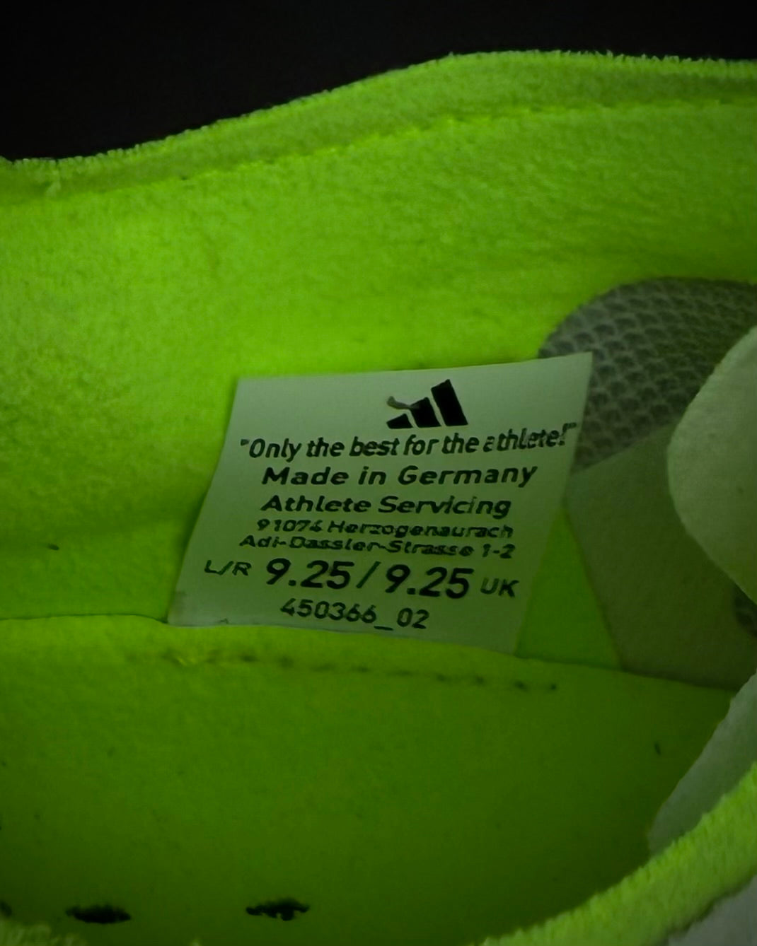 Lisandro Martínez | Match-Worn Boots | 2023/24 | Manchester United