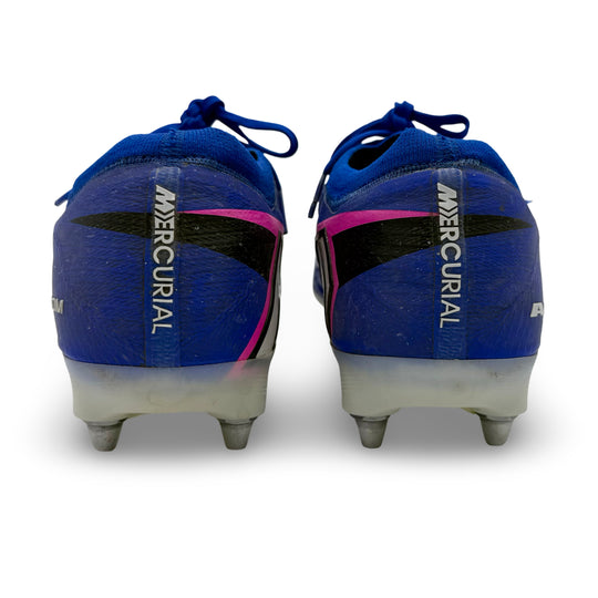 Benjamin Šeško | Match-Worn Boots | Photo-Matched | 2025/26 | 3 Goals | Manchester United Debut Season