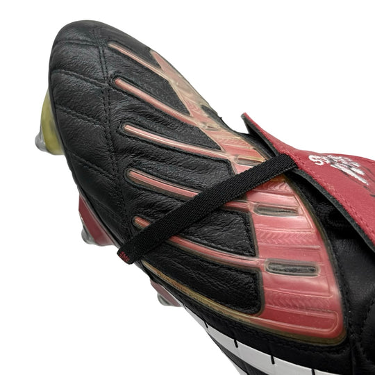 Steven Gerrard Match Issued, Adidas Predator Powerswerve com dupla assinatura - 2007/08