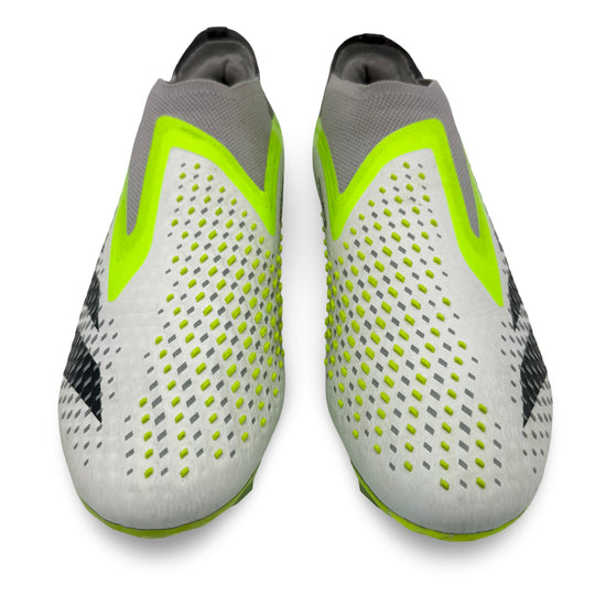Pedri Match Worn, 1 Assist, Photo-Matched Adidas Predator Accuracy+ - 2023/24