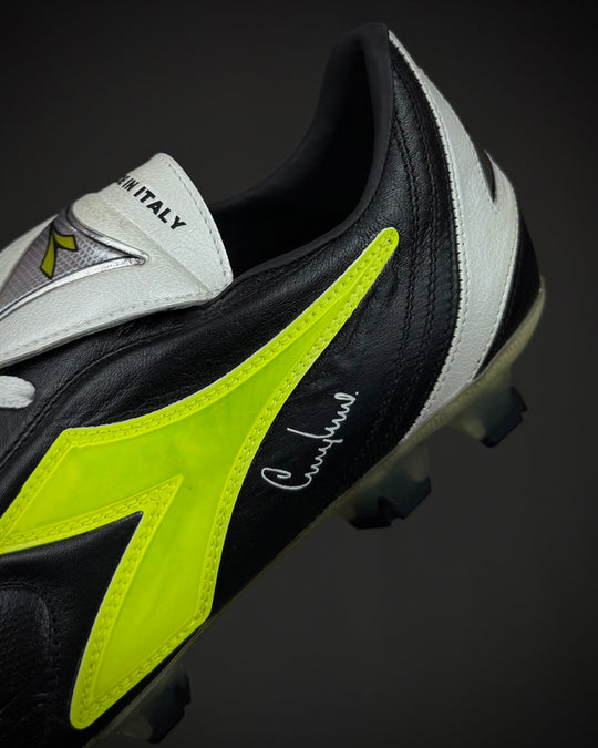 Gary Neville | Match-Issued Boots | 2003/04 | Manchester United & England