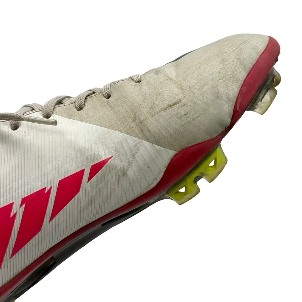 Aaron Lennon | Match Worn | Photo-Matched | 2011/12 | 1 Goal & 1 Assist | Nike Mercurial Vapor Superfly III