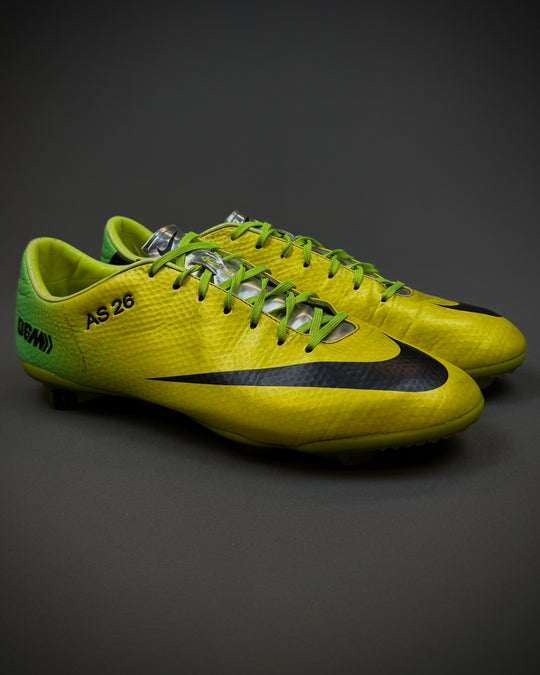 Alex Sandro | Player-Worn Boots | 2013/14 | Porto