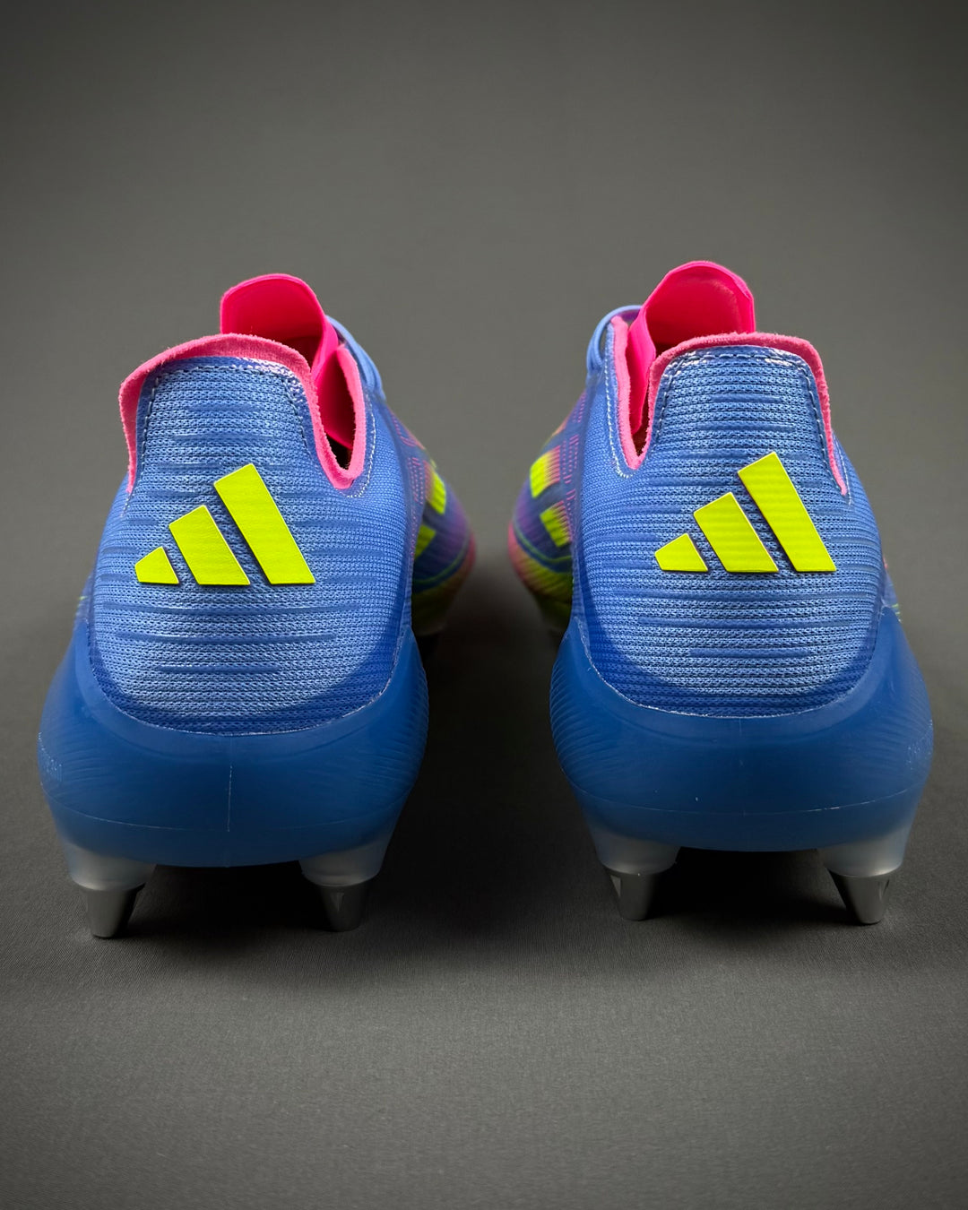 Lisandro Martínez | Match-Issued Boots | 2024/25 | Manchester United