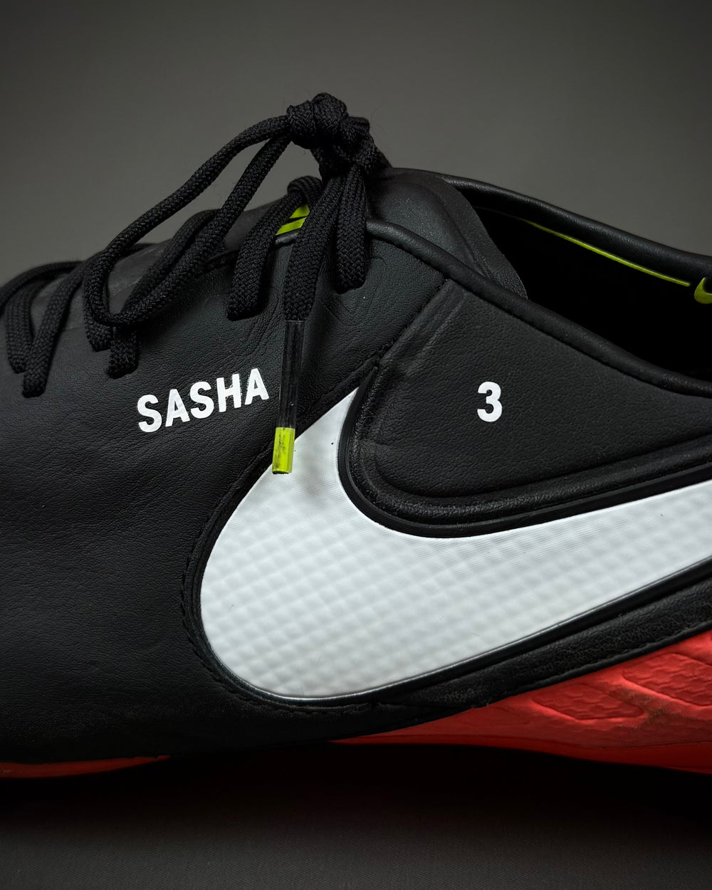 Gerard Piqué | Match-Worn Boots | 2016/17 | Barcelona