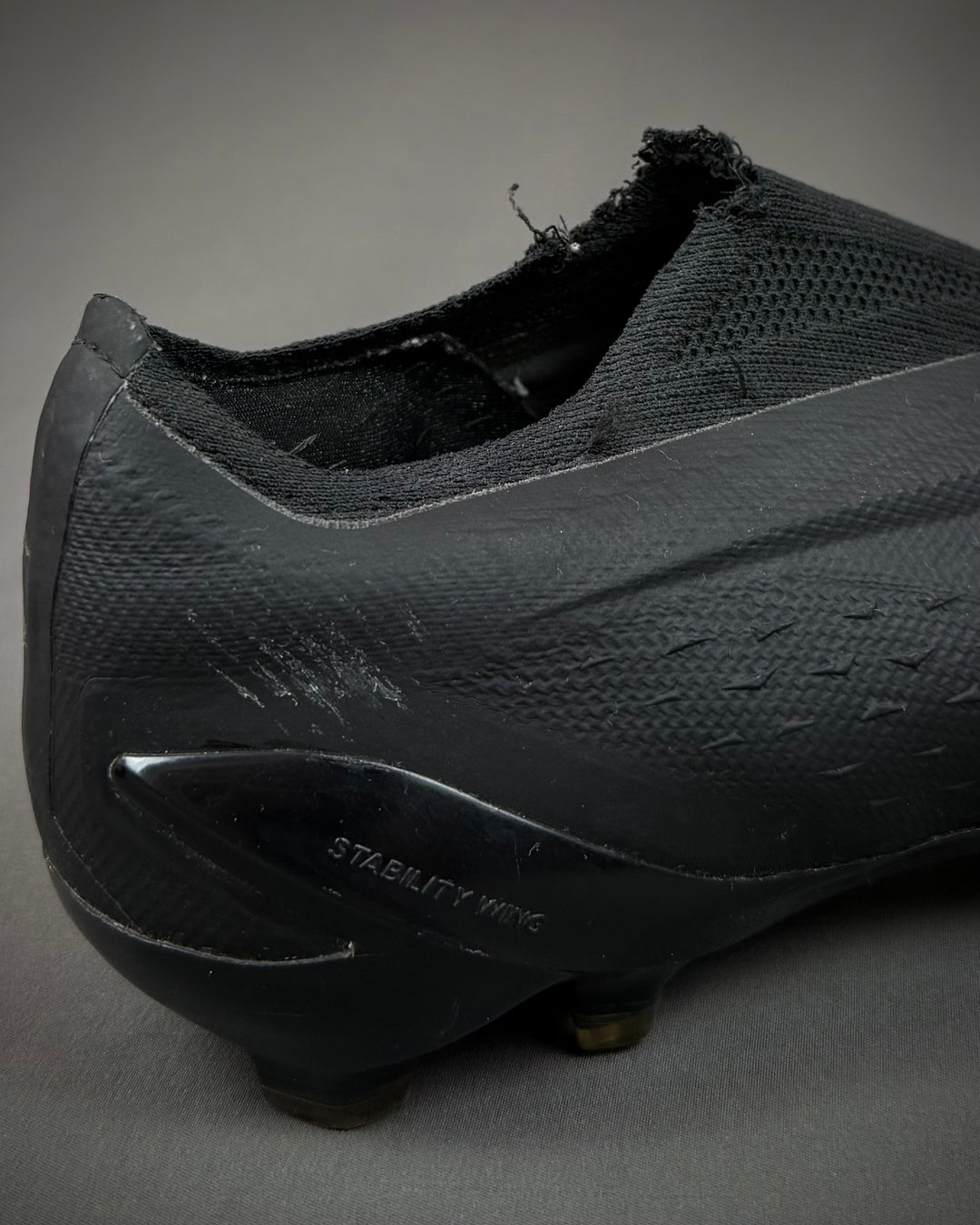 Achraf Hakimi | Player-Worn Boots | 2021/22 | PSG