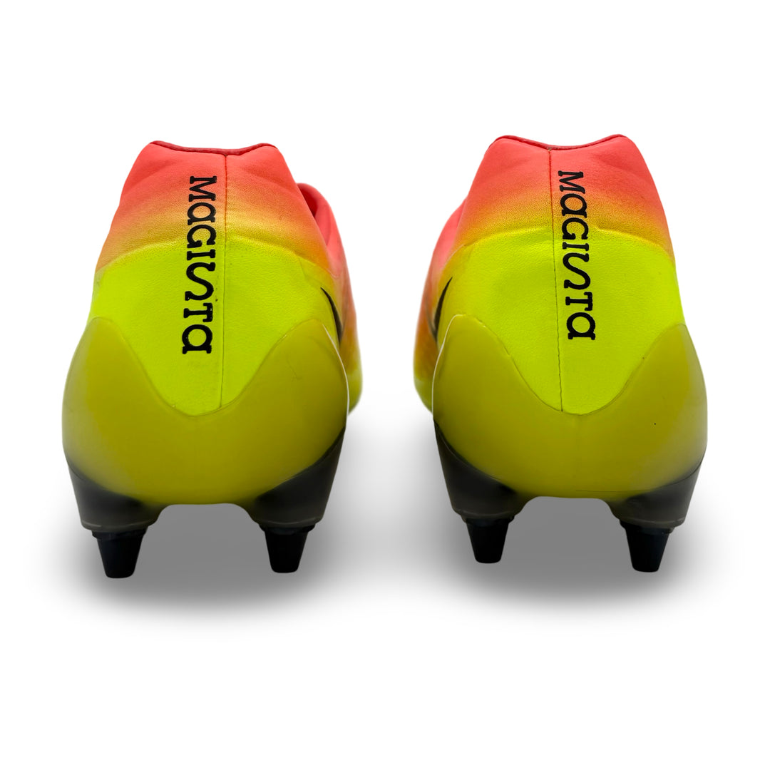 Michael Carrick Match Issued Nike Magista Opus 2016/17