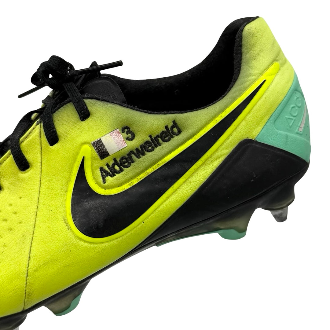 Toby Alderweireld Match Worn Nike CTR360 Maestri III - 2013/14