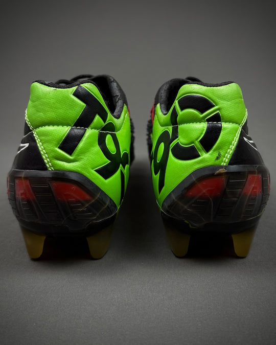 Rafael | Match-Issued Boots | 2009/10 | Manchester United