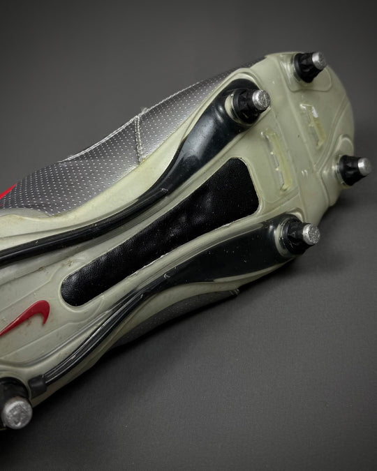 Rio Ferdinand | Match-Worn Boots | 2009/10 | Manchester United & England