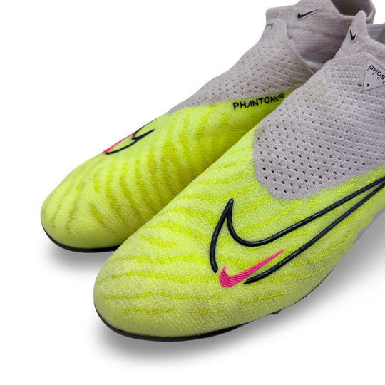 Nike Phantom GX Elite (temporada triple 2022/23), usada por Rodri, 1 gol, fotocombinada