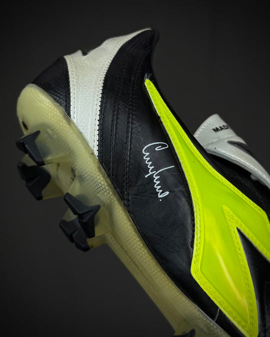 Gary Neville | Match-Issued Boots | 2003/04 | Manchester United & England