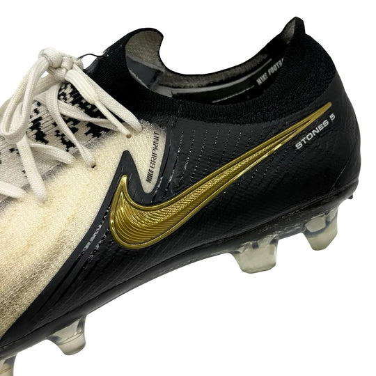 جون ستونز يرتدي حذاء Nike Phantom GX II Elite في المباراة - موسم 2023/24 من 4 مباريات متتالية