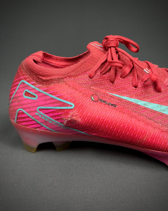 Bruno Fernandes | Match-Worn Boots | 2024/25 | 2 Goals | 1 Assist | Manchester United & Portugal