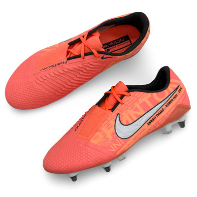 Raheem Sterling Match Issued Nike Phantom VNM Elite - 2019/20
