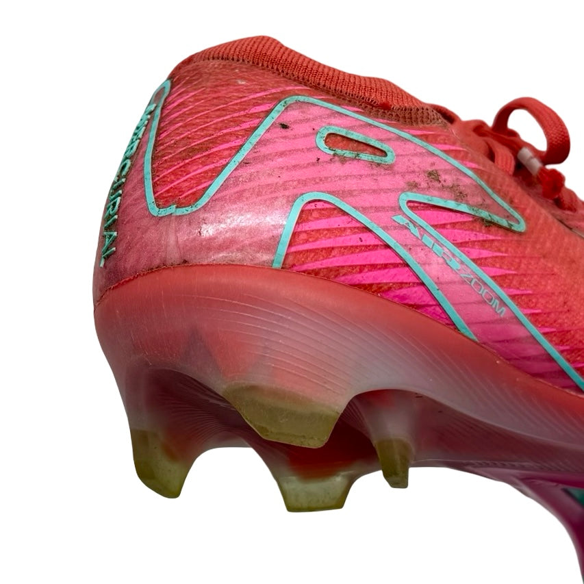 Bruno Fernandes | Match-Worn Boots | 2024/25 | 6 Goals inc. Hat-Trick | 2 Assists | Manchester United & Portugal
