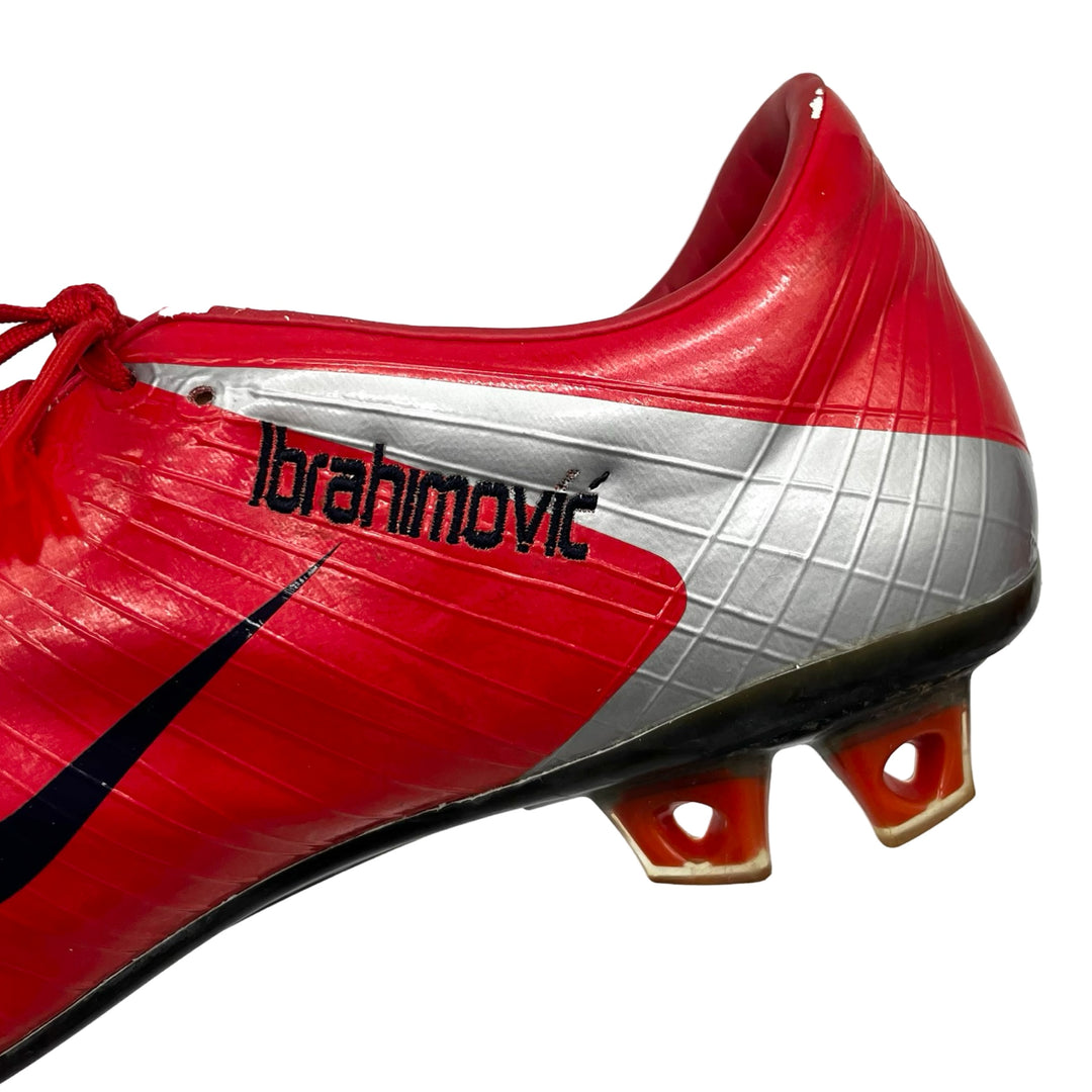 Zlatan Ibrahimović Match Worn, Photo-Matched Nike Mercurial Vapor Superfly I - 2008/09