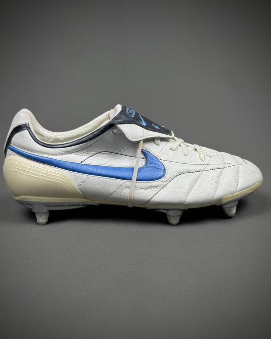 Cesc Fàbregas | Player-Worn Boots | 2007/08 | Arsenal