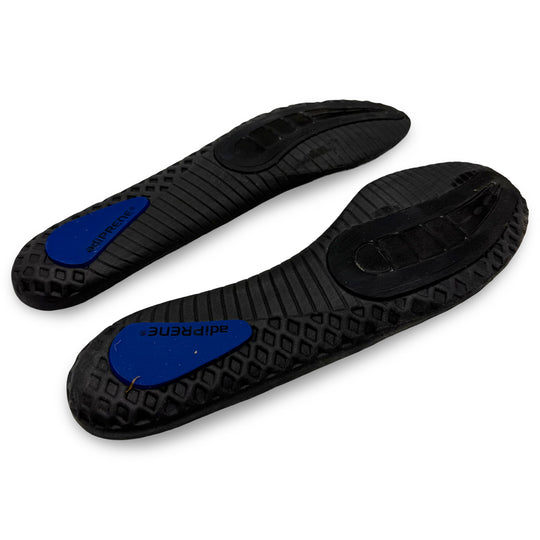 Frank Lampard | Match-Worn | Dual Hand-Signed | Photo-Matched | 2009/10 Double-Winning Season | 3 Goals | 2 Assists | Adidas AdiPure III