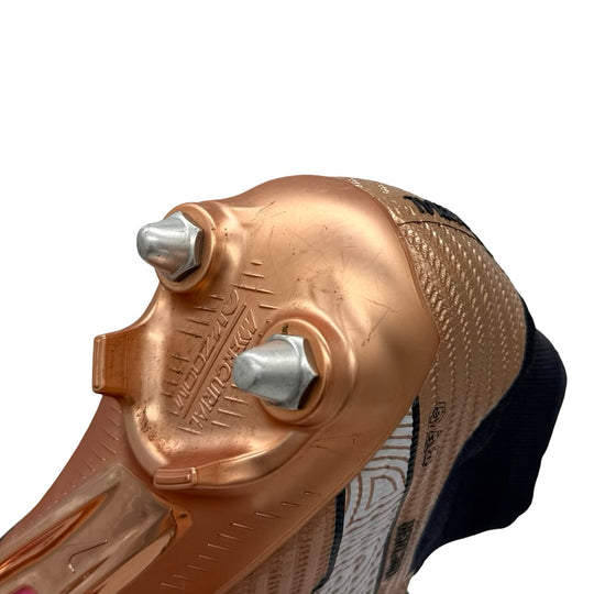 Nike Mercurial Superfly 9 Elite de Fred Match Worn para la Copa Mundial de la FIFA 2022