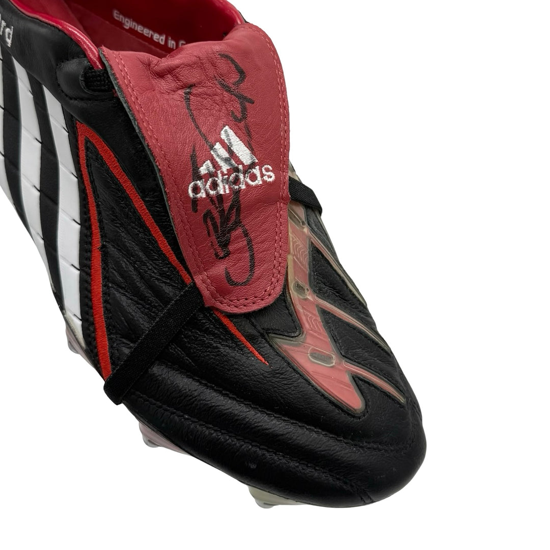 Steven Gerrard Match Issued, Adidas Predator Powerswerve com dupla assinatura - 2007/08