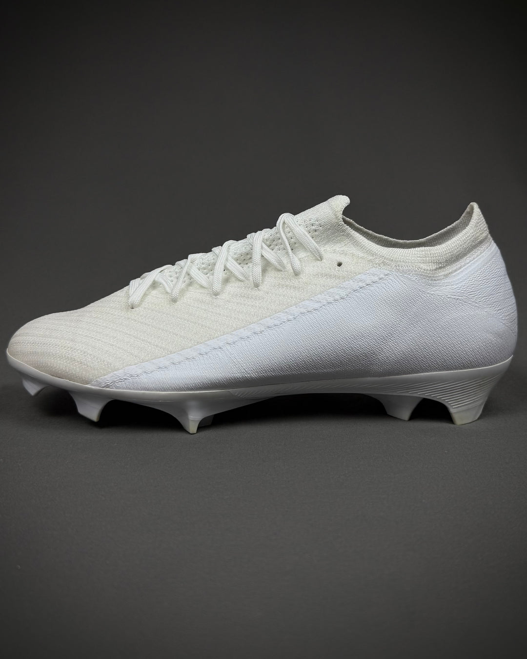 Bruno Fernandes | Player-Worn Boots | 2023/24 | 1-of-1 Prototype | Manchester United & Portugal