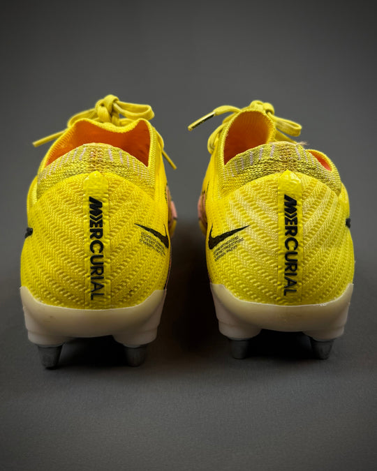 Bruno Fernandes | Player-Worn Boots | 2022/23 | Manchester United