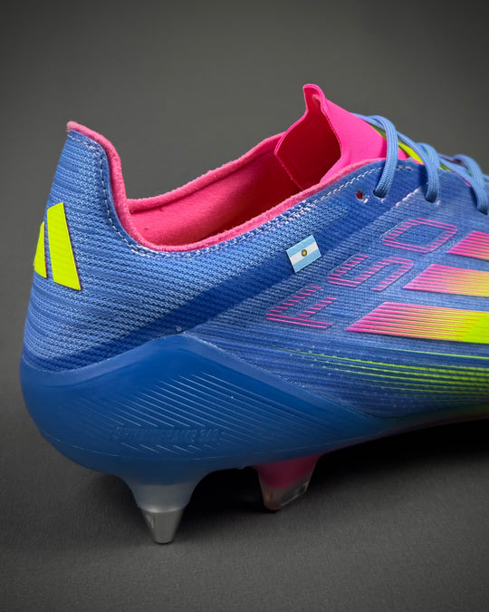 Lisandro Martínez | Match-Issued Boots | 2024/25 | Manchester United