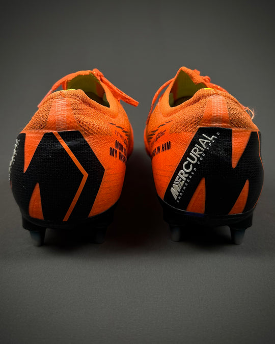 Romelu Lukaku | Match-Worn Boots | 2017/18 | 7 Goals inc. Career 100th Premier League Goal | 1 Assist | Manchester United