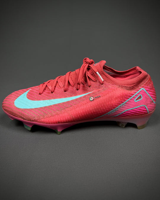 Bruno Fernandes | Match-Worn Boots | 2024/25 | 2 Goals | 1 Assist | Manchester United & Portugal