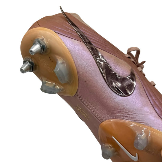 Matheus Cunha | Match-Worn Boots | Photo-Matched | 2025/26 | 1 Goal | 1 Assist | Manchester United Debut Season