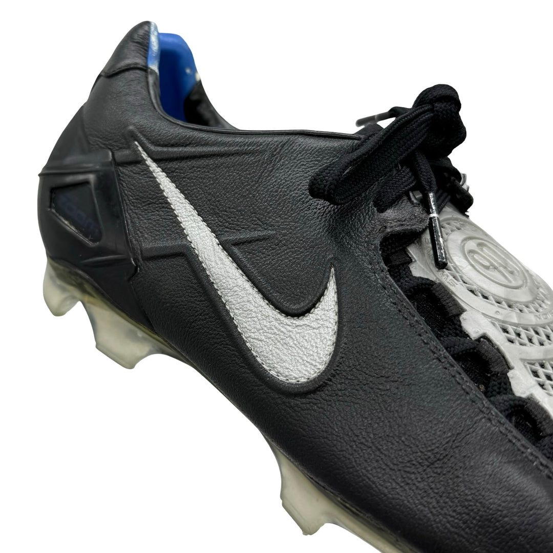 Nike T90 Laser 1 de Michael Essien, usada en partidos, fotocomparada y con 1 gol marcado - 2007/08