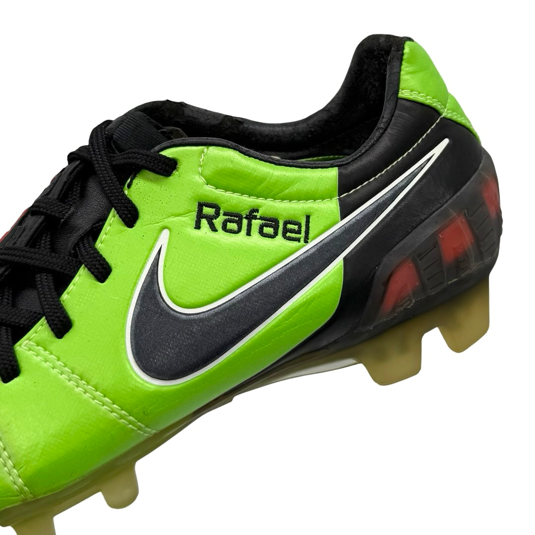 Rafael | Match-Issued Boots | 2009/10 | Manchester United