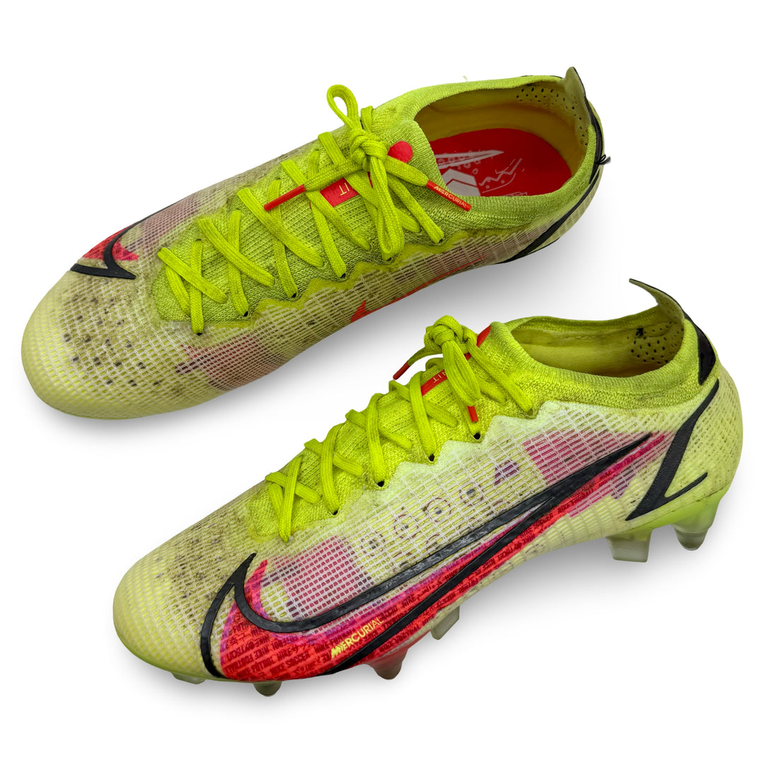 Bruno Fernandes | Player-Worn Boots | 2021/22 | Manchester United