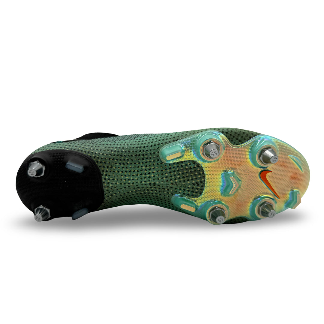 Cristiano Ronaldo Match Issued Nike Mercurial Superfly 6 Elite CR7 Chapter 6: Born Leader Special Edition - 2017/18