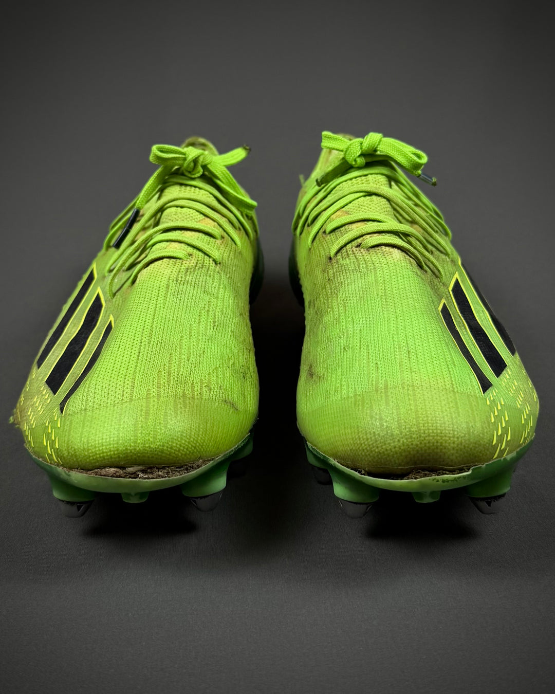 Luke Shaw | Match-Worn Boots | 2022/23 | 1 Goal | 1 Assist | 7 Clean Sheets | Manchester United & England