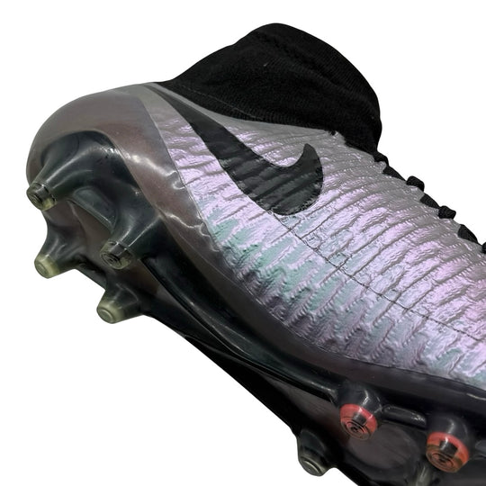 Paul Pogba Match Issued 1/1 Custom Nike Magista Obra - 2015/16