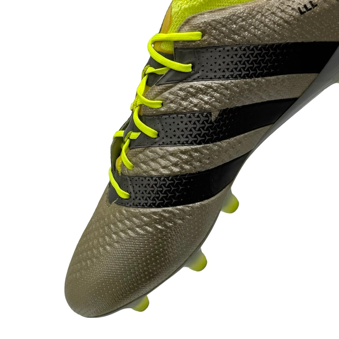 Steven Gerrard | Player-Worn Boots | 2016/17 | Final Career Season | LA Galaxy